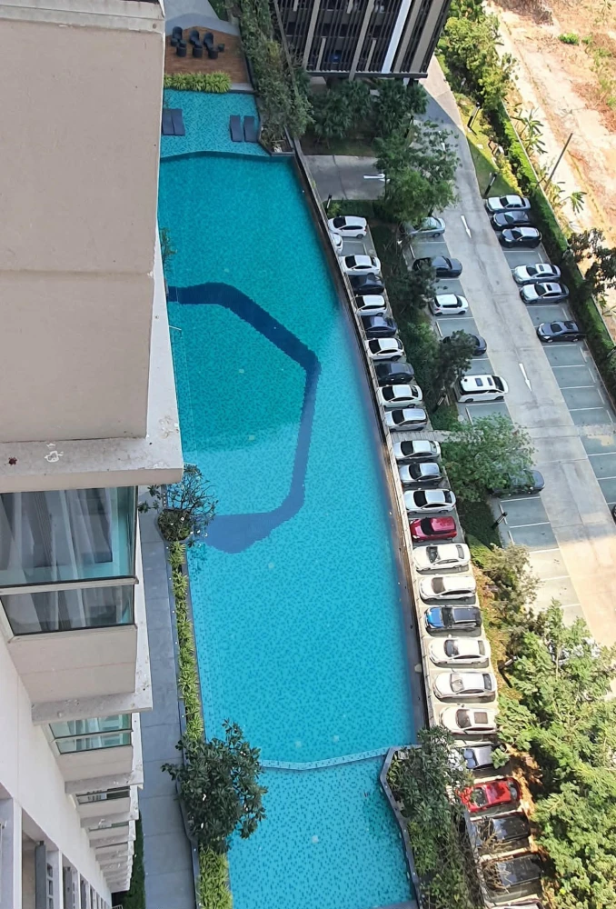 Selling ready-to-move-in Supalai Veranda Rama 9 units with spacious living areas. Book yours today!