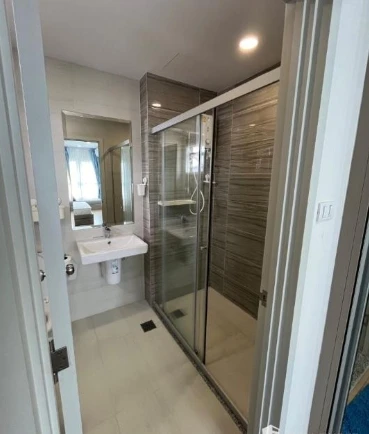 For sale Supalai Veranda Ramkhamheang, 15th floor, corner room, garden view, interested, reserve now.