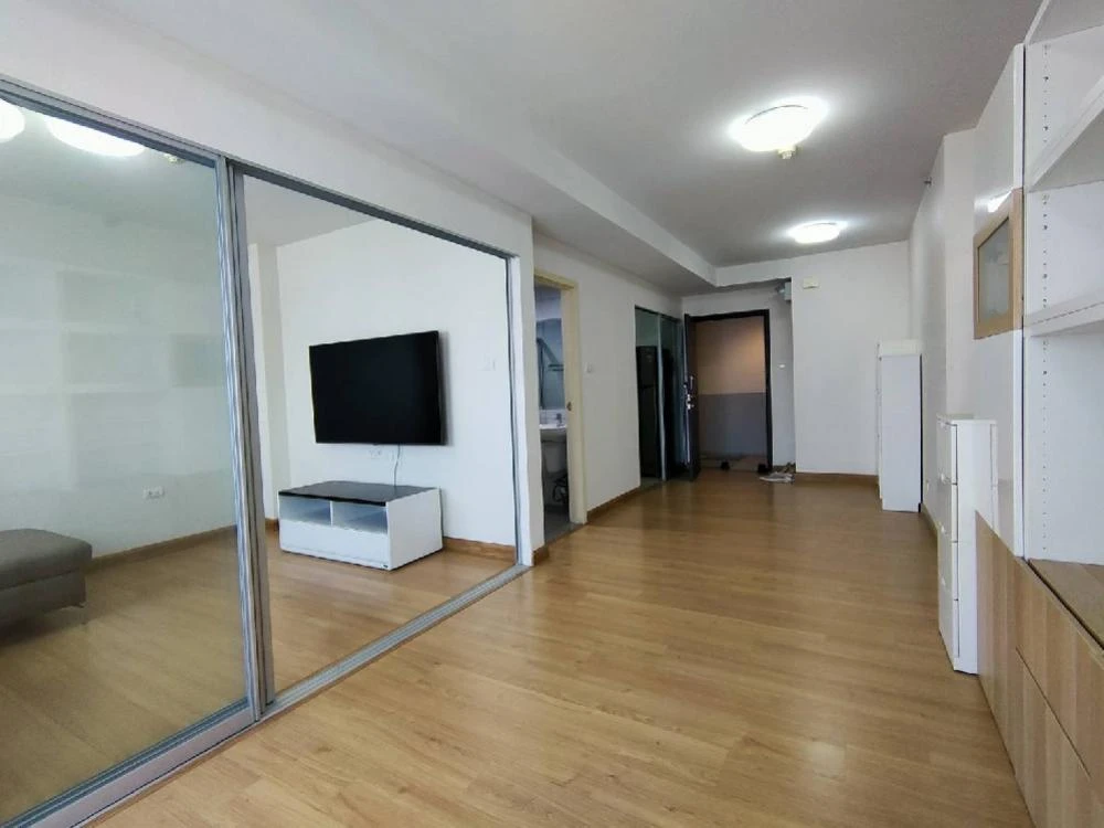 Selling Supalai Veranda Ratchavipha-Prachachuen, 8th floor, corner unit, fully furnished. Book now!