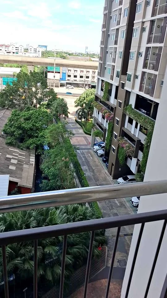 For sale Supalai Veranda Rattanathibet 1 bedroom, 1 bathroom, 7th floor, lots of usable space, good air, not hot, reserve now.