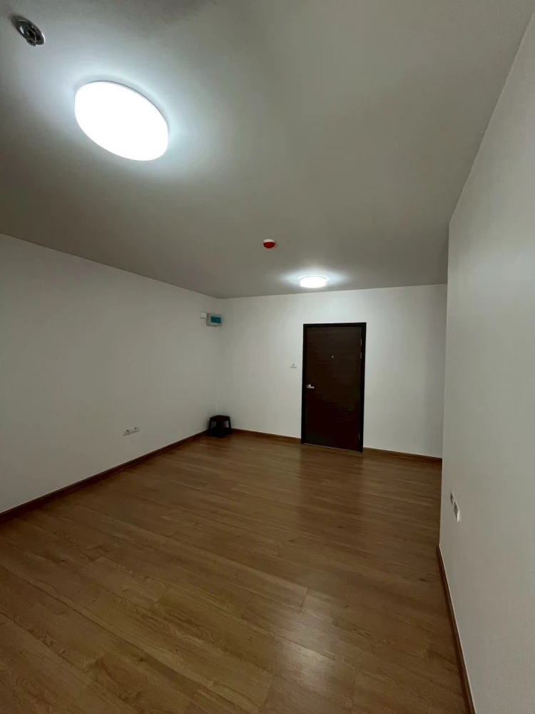 For sale: Supalai Vista Pak Kred Intersection, empty room, high floor, book now.