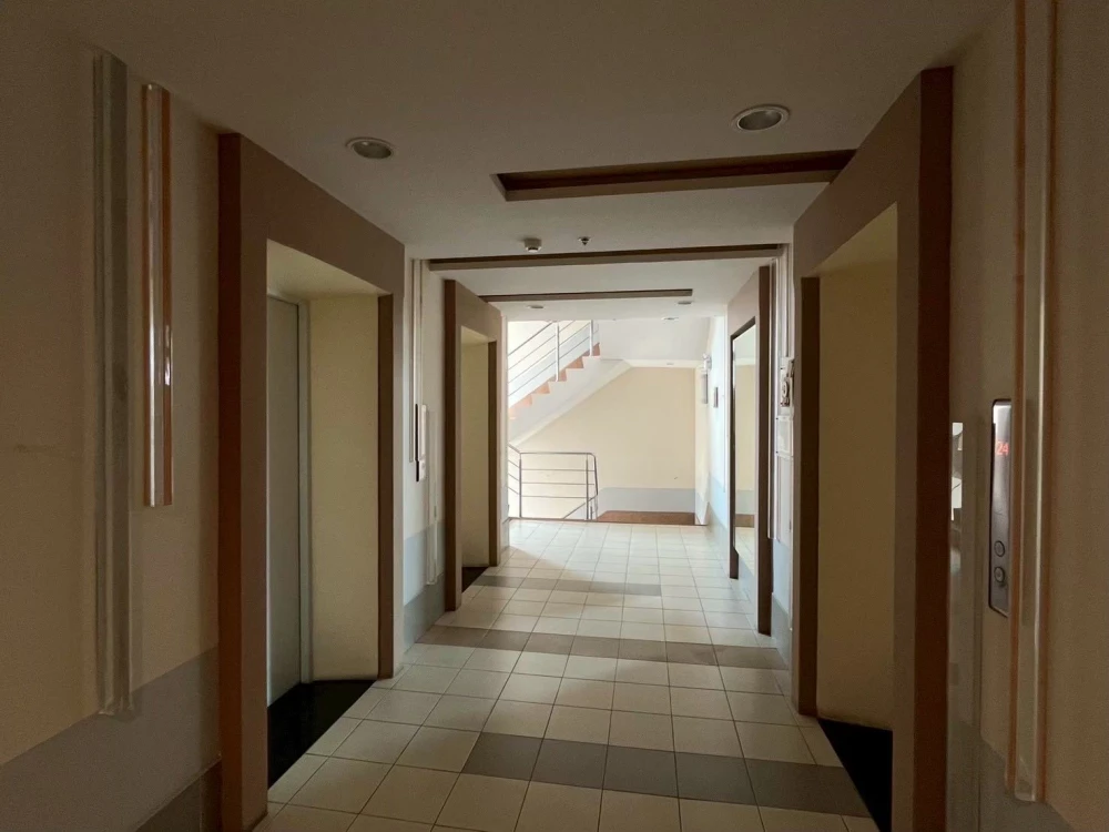 For sale: Supalai Vista Pak Kred Intersection, empty room, high floor, book now.