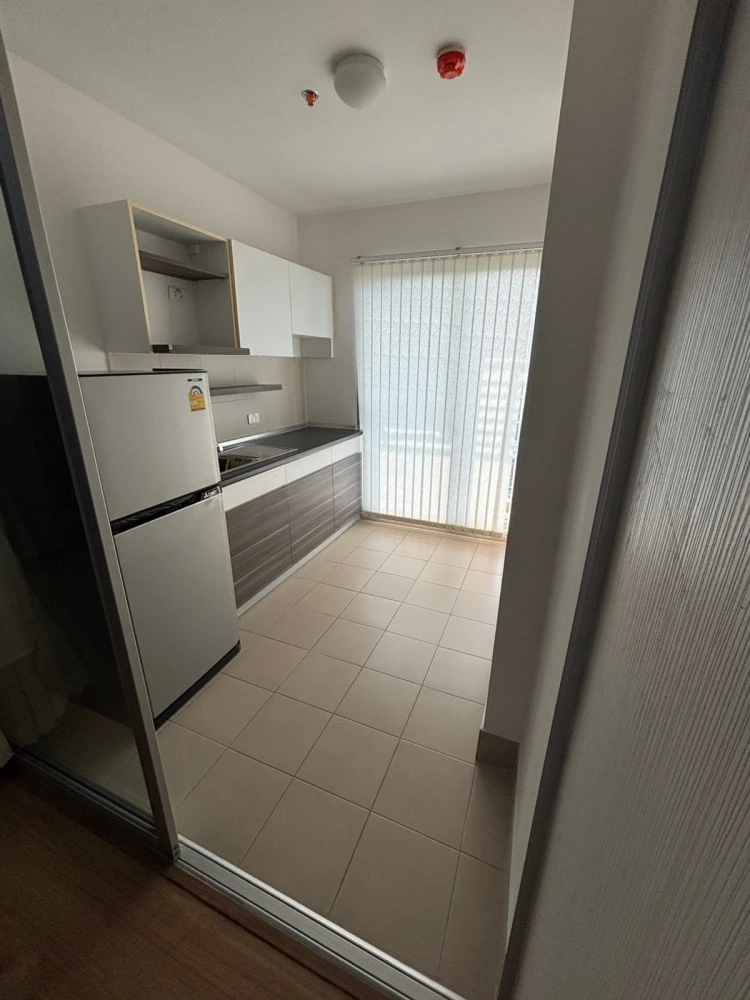 Selling Supalai Vista Tiwanon Intersection, 11th floor. Spacious unit, fully furnished. Book now!