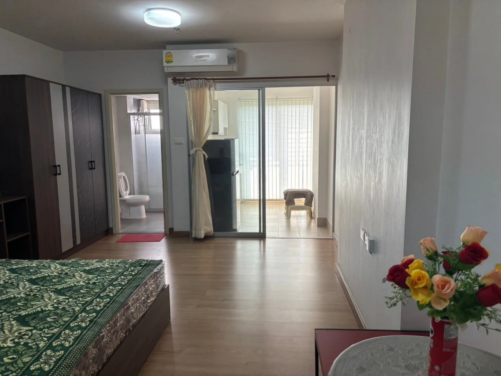 Selling Supalai Vista Tiwanon Intersection, 11th floor. Spacious unit, fully furnished. Book now!