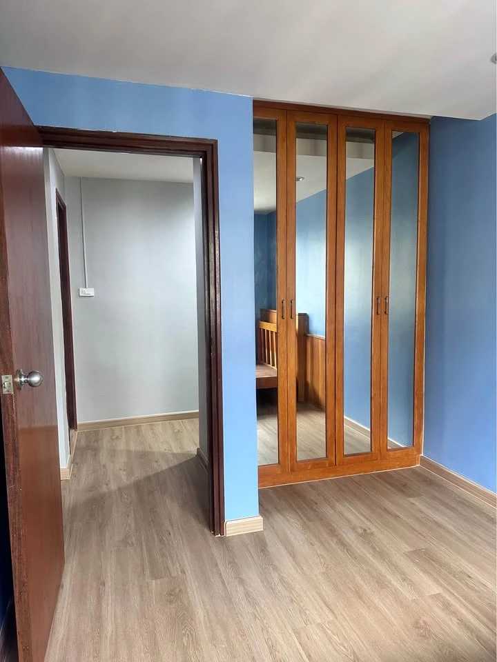 For sale: S.V. City Rama 3, high floor, with fixed parking and partial river view, fully furnished and appliances. Reserve now!