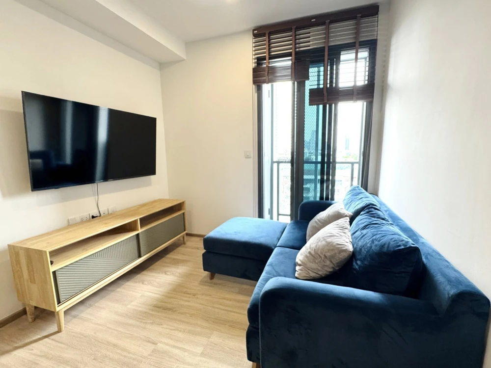 Taka Haus Ekkamai 12 for sale/rent, few units, private, quiet, no buildings blocking the surrounding area, with built-in furniture, reserve now.