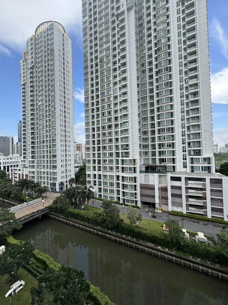 TC Green Condominium for sale, ready to move in, fully furnished, spacious and comfortable room, hurry and reserve now!