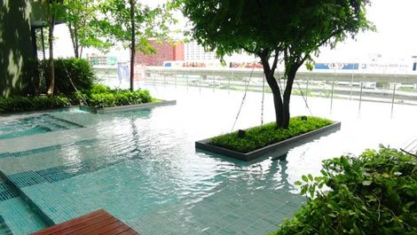 For sale: Teal Sathorn-Taksin, high floor, corner room, unobstructed city view, facing north, cool all day, good ventilation, must book.