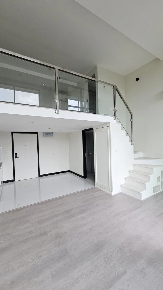 ขาย Thames Residence ห้อง Duplex 2 ชั้น ห้องสะอาดโปร่งโล่ง สบายตามากๆ ไม่จองไหวหรอ