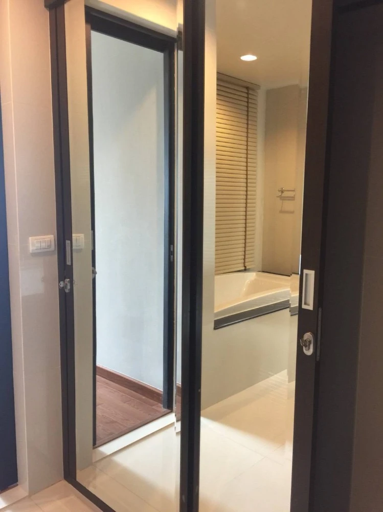 For sale: The Address Chidlom, 20th floor, fully furnished. Interested? Buy now!