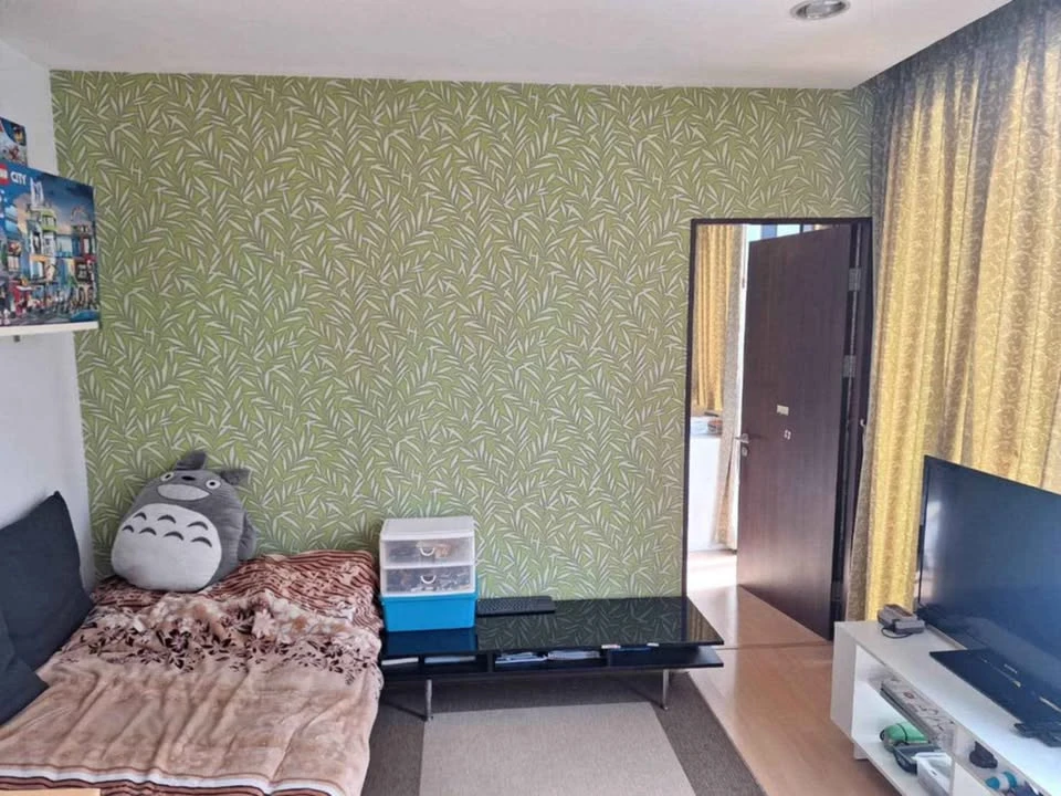 Selling The Alcove Thonglor 10. Spacious, bright, and airy unit, fully furnished with appliances. Don't wait!
