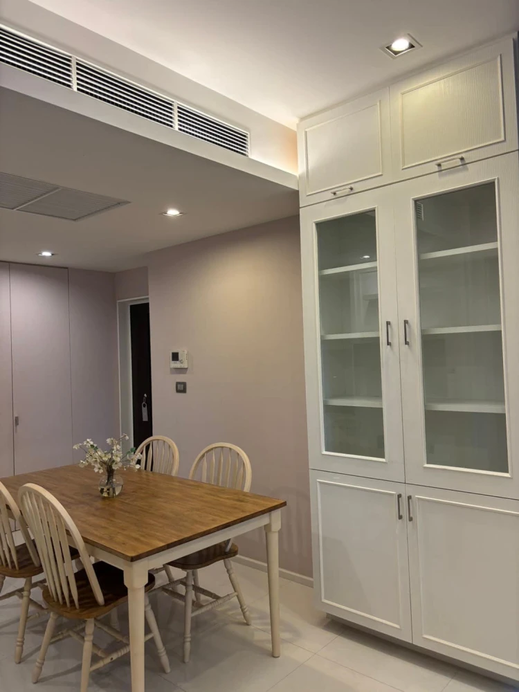 For sale: The Bangkok Sathorn, 14th floor, fully furnished, with private elevator. CBD city view. You will regret it if you miss it.
