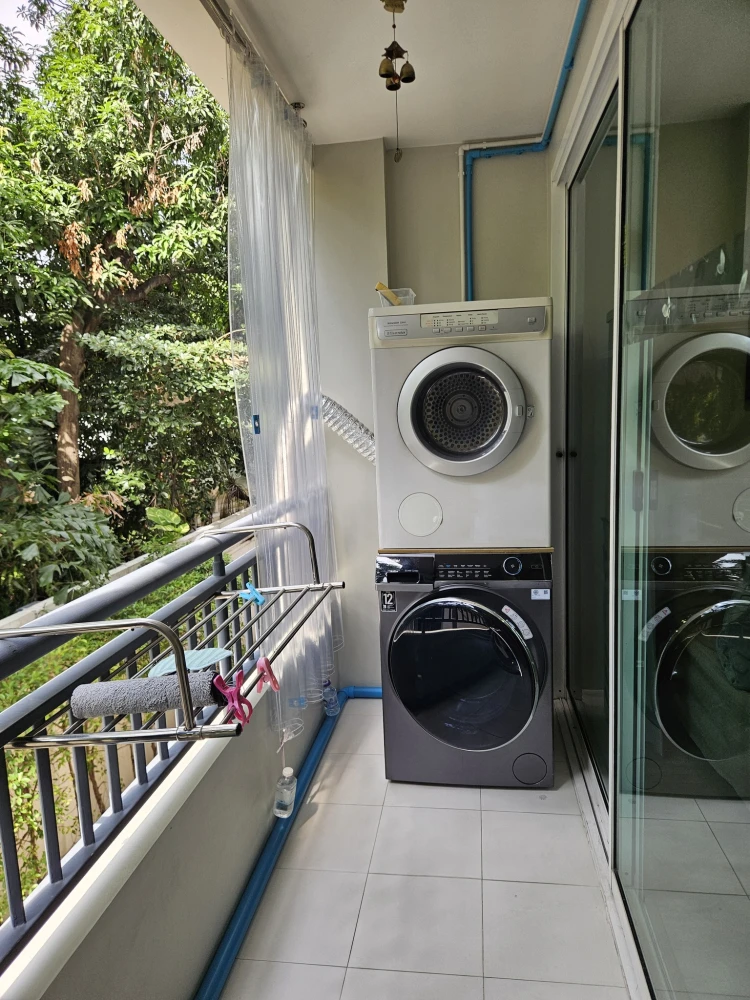 For sale: The Bangkok Sukhumvit 61, 2nd floor, fully furnished, ready to move in. Interested in owning one? Hurry and reserve now.