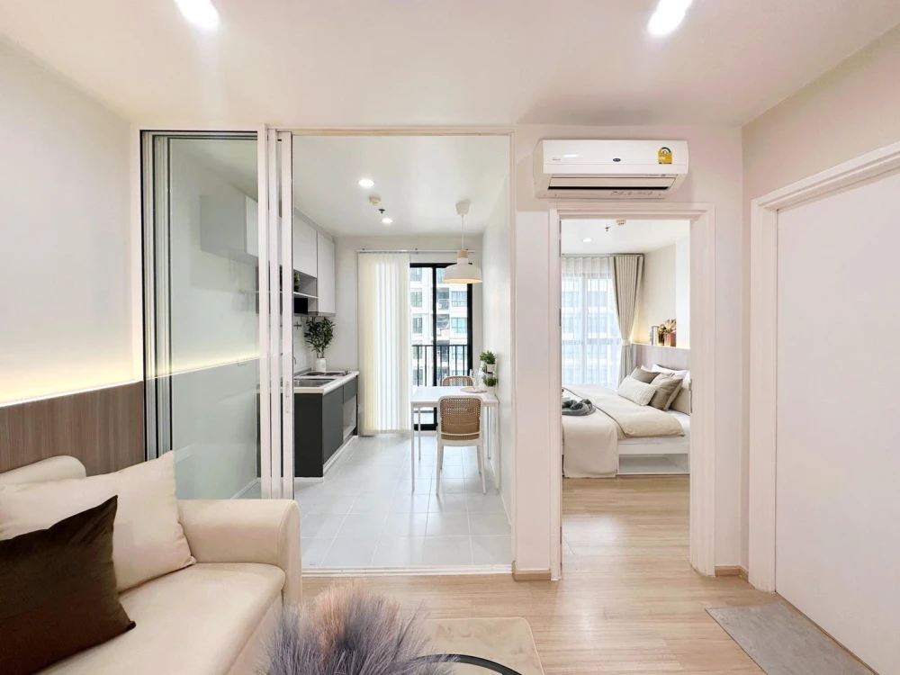 For sale: The BASE Chaengwattana, quality condo, fully functional decoration, built-in headboard. You will regret it if you miss it.
