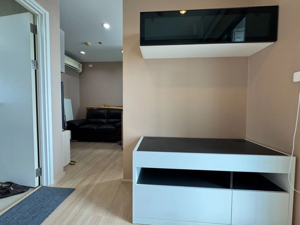 For sale: The BASE Chaengwattana, 16th floor, beautiful view, fully furnished, ready to move in, reserve now, urgently.