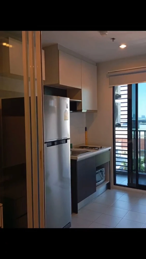 Selling THE BASE Chaengwattana. Great location, easy access, excellent price! Convenient for all your needs. Don't miss out!