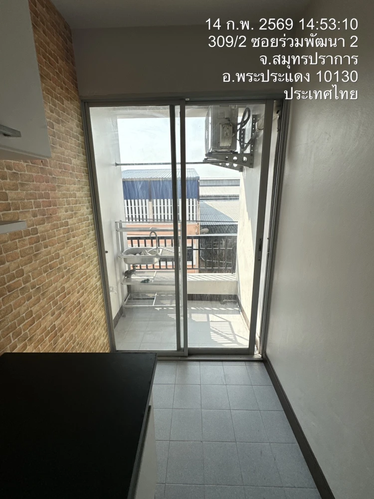 For sale: The Cache Rama 3 – Samrong, 1 bedroom, 1 bathroom, fully furnished, with beautiful wallpaper. Reserve now.