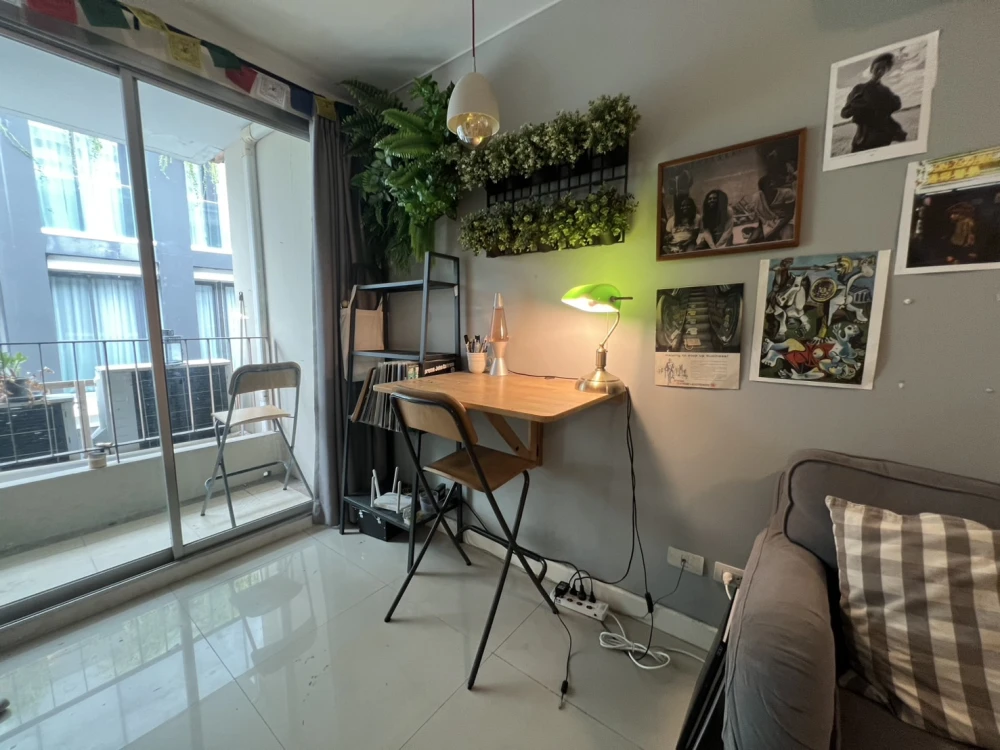 The Clover Thonglor for sale, fully furnished + appliances, ready to move in.