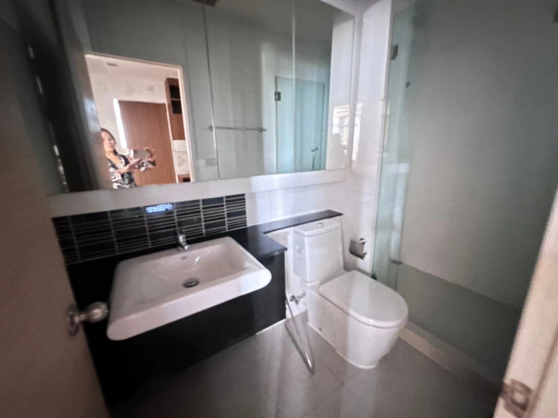Selling 3 bedrooms at The Coast Bangkok. Spacious and comfortable, fully furnished. Book now!