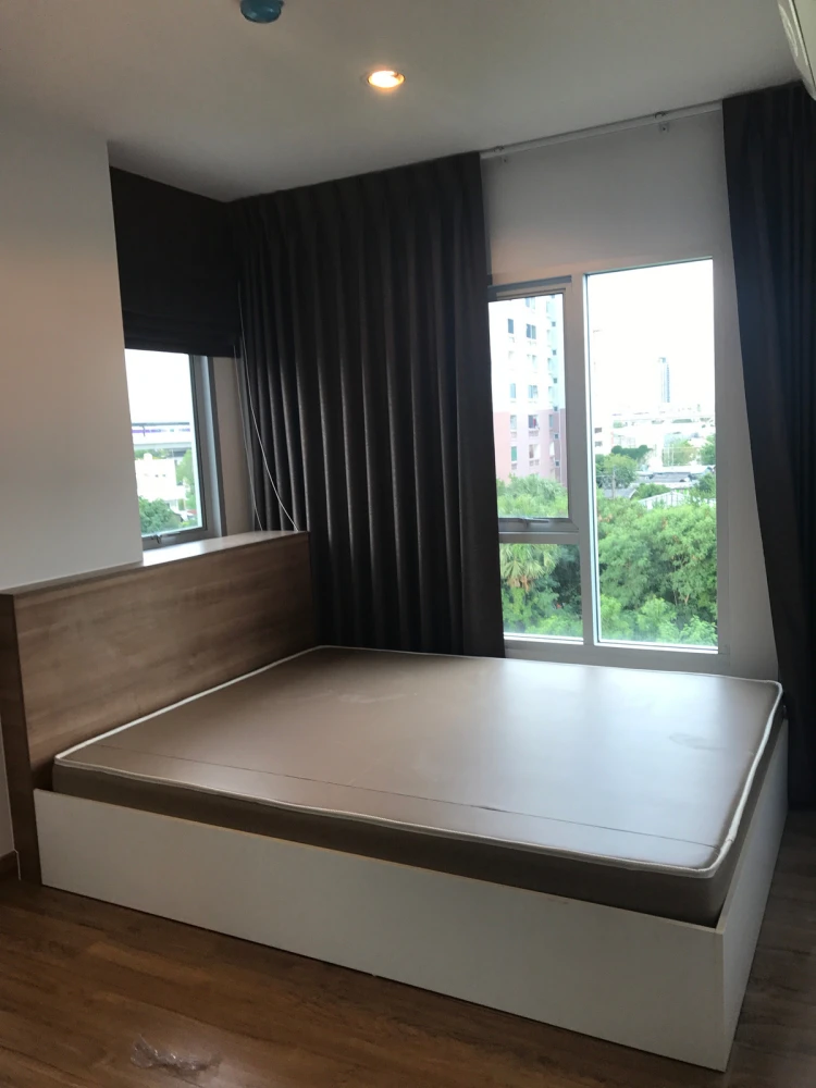 Selling The Connexion 2 Rattanathibet, 6th floor, fully furnished and ready to move in. Book now!