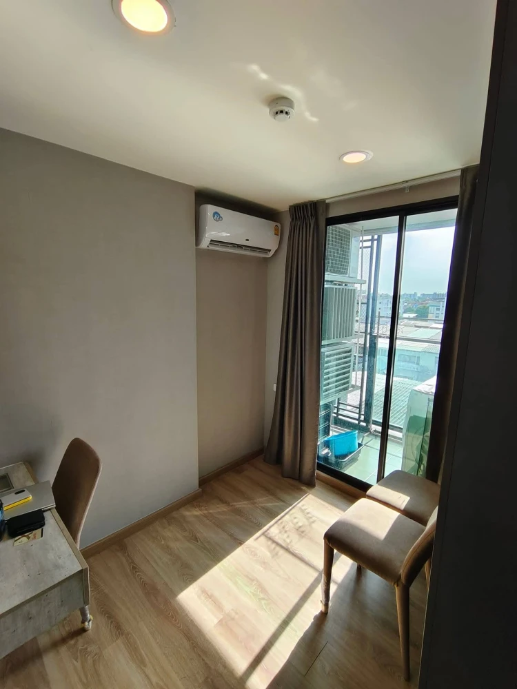Selling THE CUBE LOFT Ladprao 107 condo. 2 bedrooms, one room can be used as a home office or bedroom. Book now!