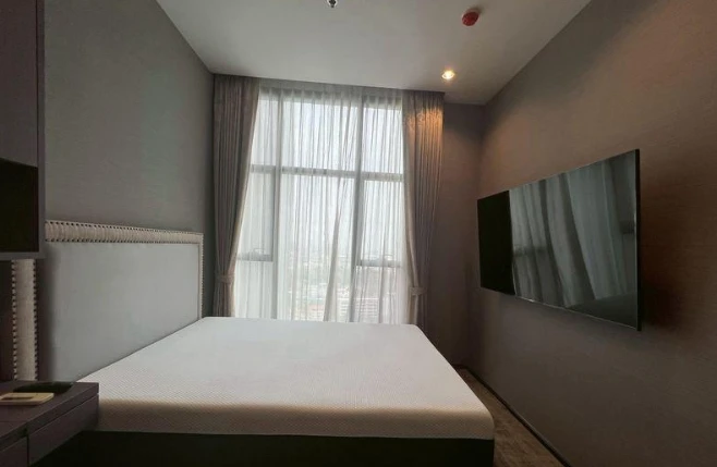 For sale: The Diplomat Sathorn, 23rd floor, fully furnished, nice room, reserve now, don't miss out!
