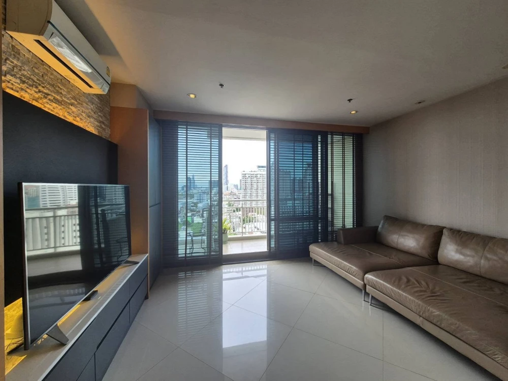 ขาย The Empire Place สาทร ห้องกว้างมากๆ ตกแต่งด้วยเฟอร์ฯอย่างดีมีคุณภาพ ต้องจอง