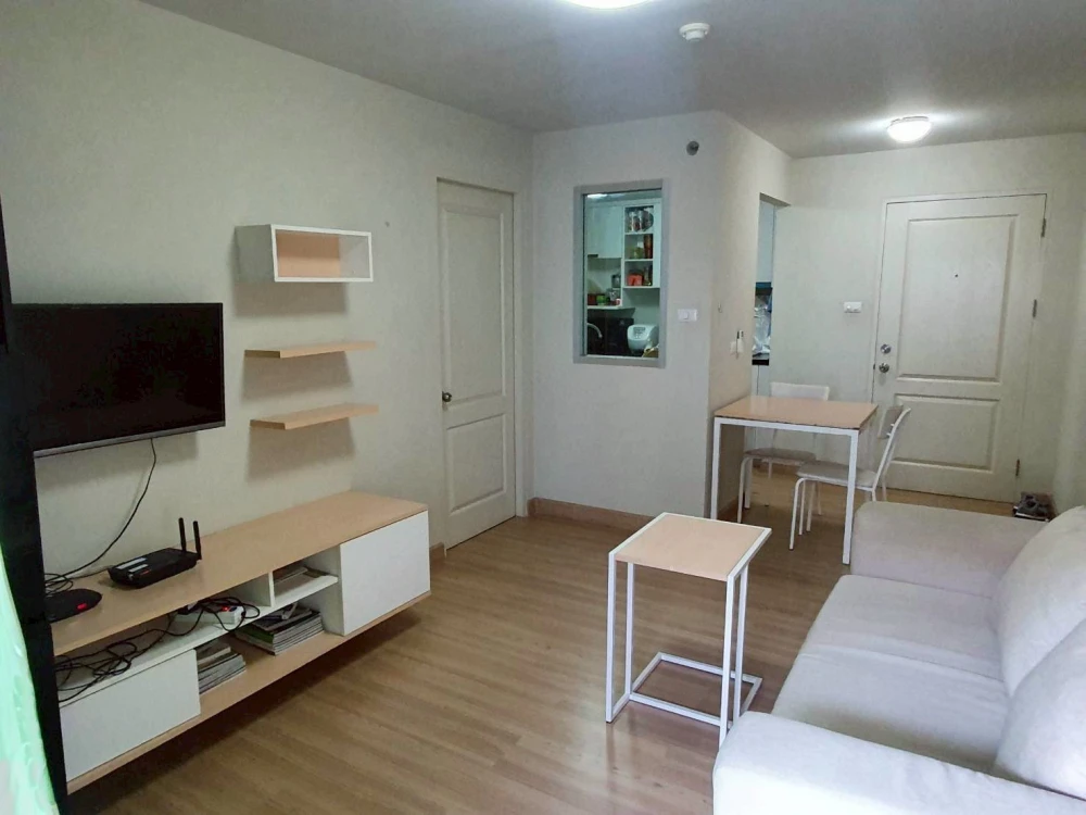 For sale: The Escape Condominium Sukhumvit 101/1, 1 bedroom, 1 bathroom, fully furnished, ready to move in.