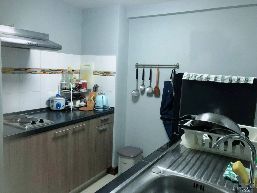 For sale: The Escape condominium with full set of furniture and electrical appliances. Just bring your bags and move in.