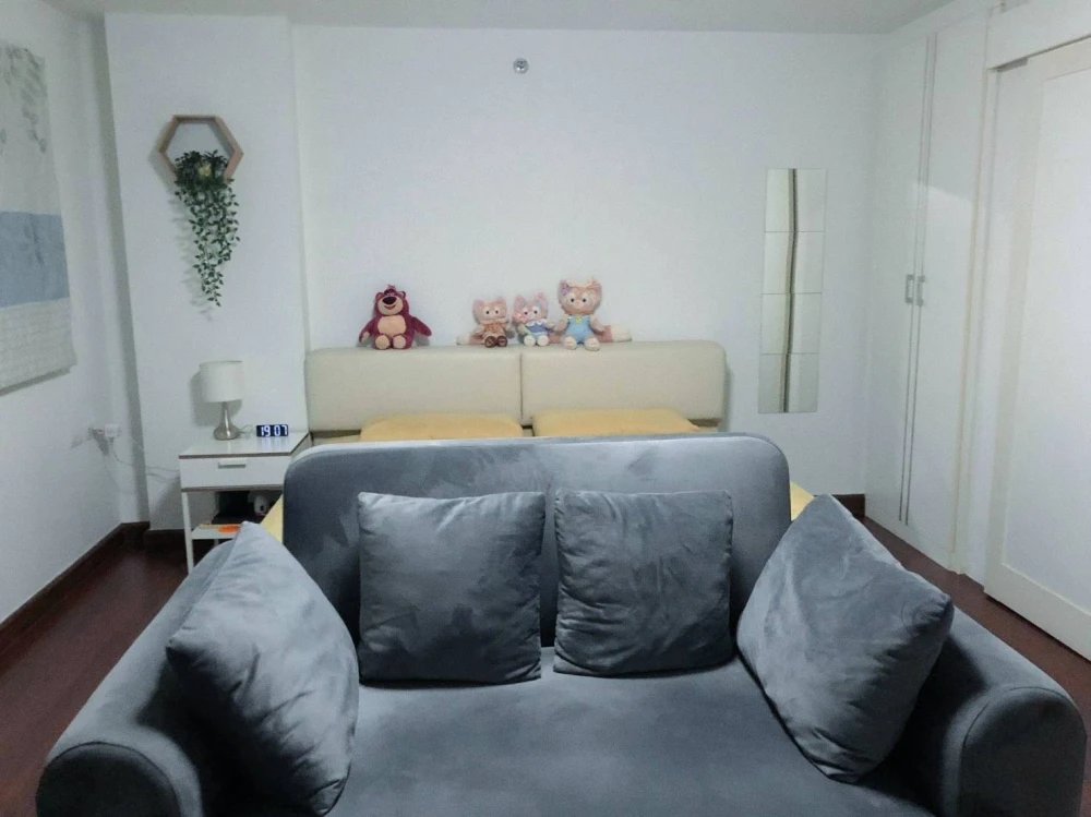 For sale: The Escape condominium with full set of furniture and electrical appliances. Just bring your bags and move in.