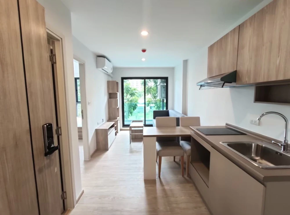 Selling The Excel Hideaway Sukhumvit 50, 1 bedroom, 1 bathroom, 3rd floor, fully furnished. Don't miss out!