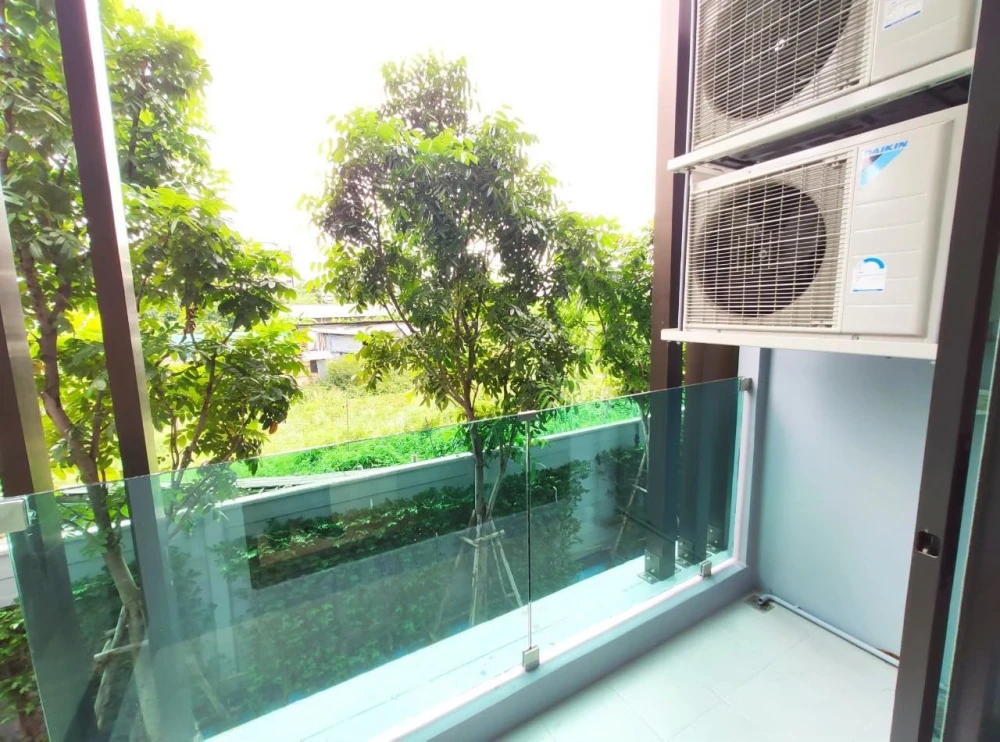 Selling The Excel Hideaway Sukhumvit 50, 1 bedroom, 1 bathroom, 3rd floor, fully furnished. Don't miss out!
