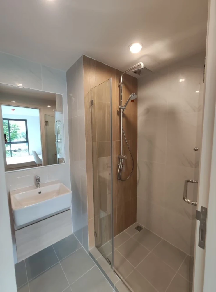 Selling The Excel Hideaway Sukhumvit 50, 1 bedroom, 1 bathroom, 3rd floor, fully furnished. Don't miss out!