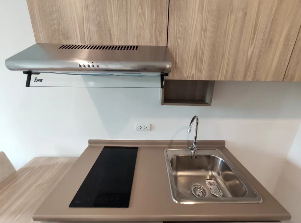 Selling The Excel Hideaway Sukhumvit 50, 1 bedroom, 1 bathroom, 3rd floor, fully furnished. Don't miss out!