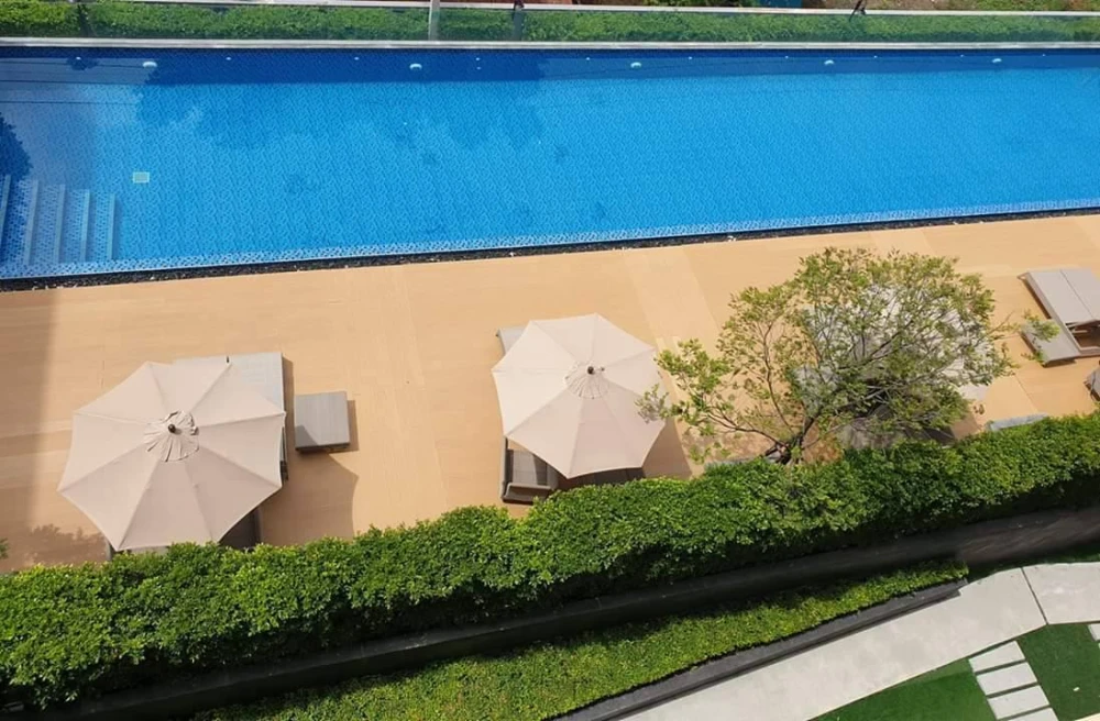 For sale: The Excel Khu Khot, 6th floor, swimming pool view, complete with electrical appliances + built-in furniture, don't miss out!