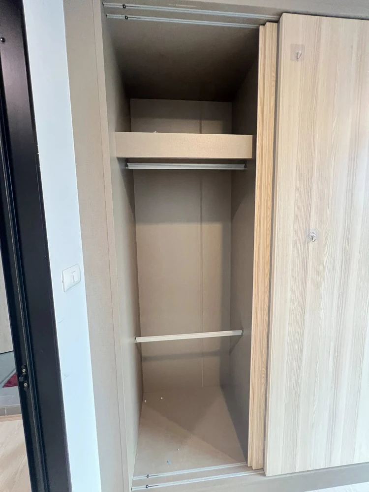 Selling The Excel Khu Khot. Garden view, north-facing bedroom. Located in the same building as the common areas and management office. This price is a