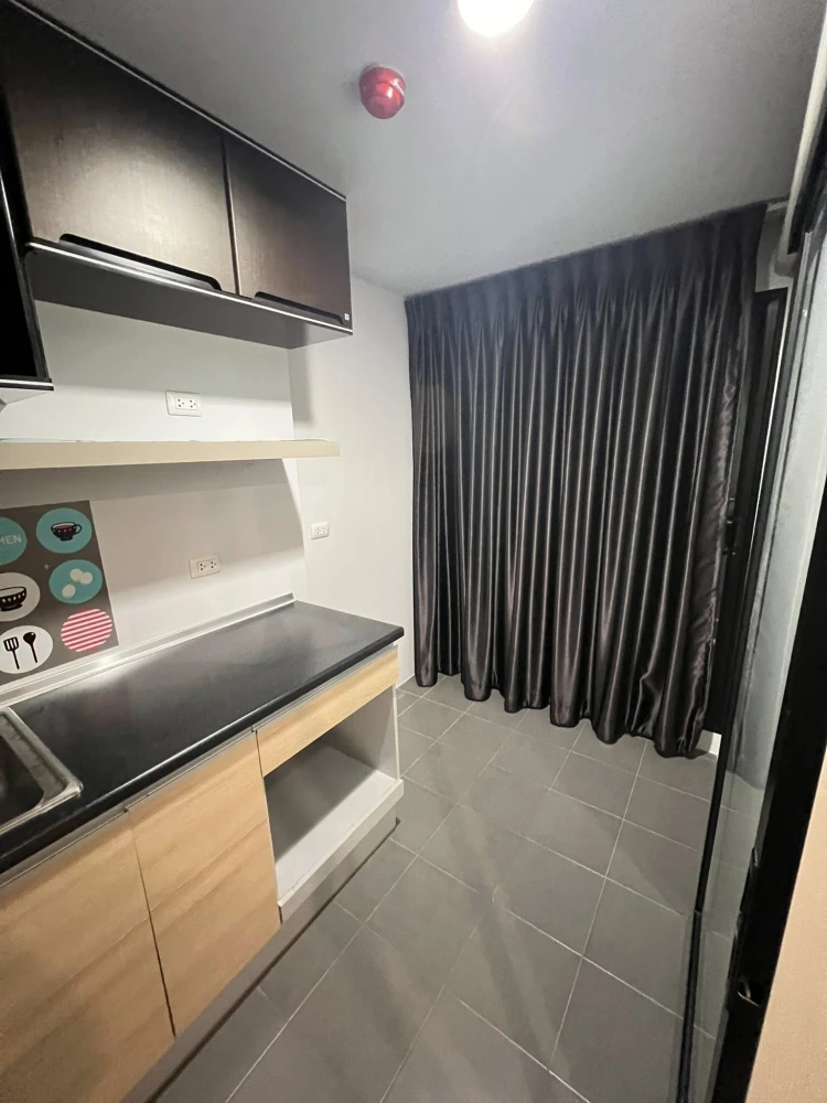 Selling The Excel Khu Khot. Garden view, north-facing bedroom. Located in the same building as the common areas and management office. This price is a