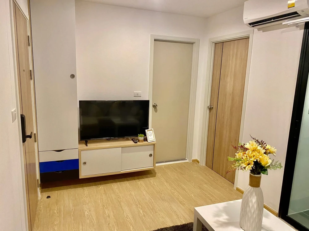 For sale: The Excel Ratchada 18, corner unit with privacy, decorated in a neutral tone, garden view, not hot, fully furnished, reserve now!