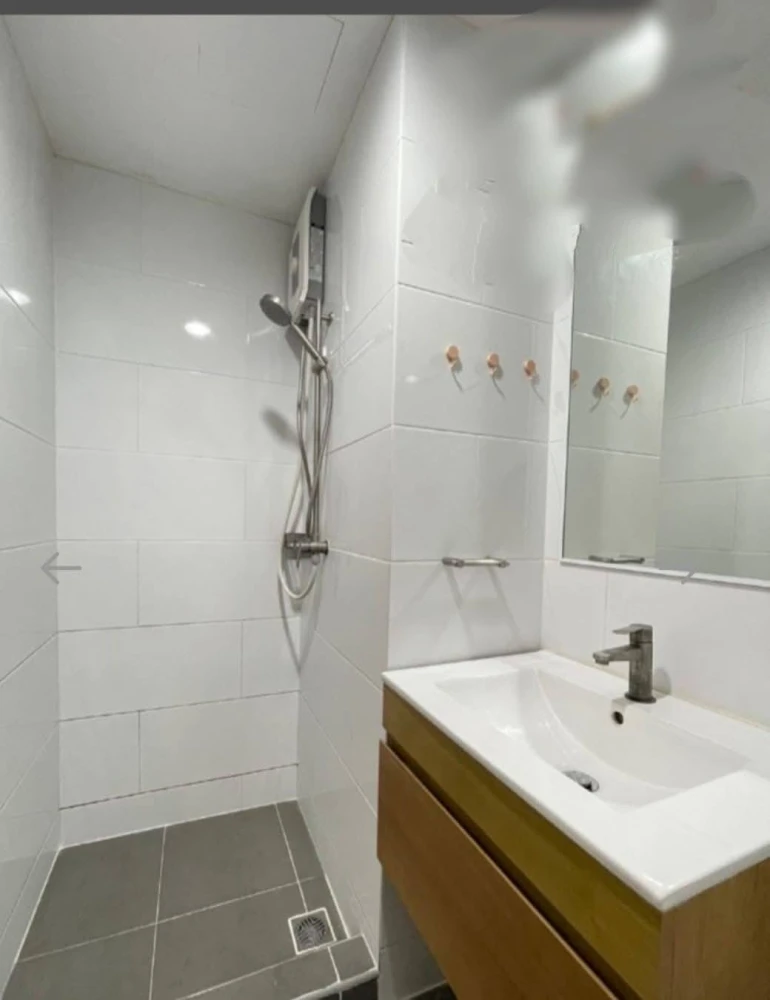 Selling THE EXCEL Khukhot, Building C, 2nd floor, fully furnished. Book now, don't hesitate!