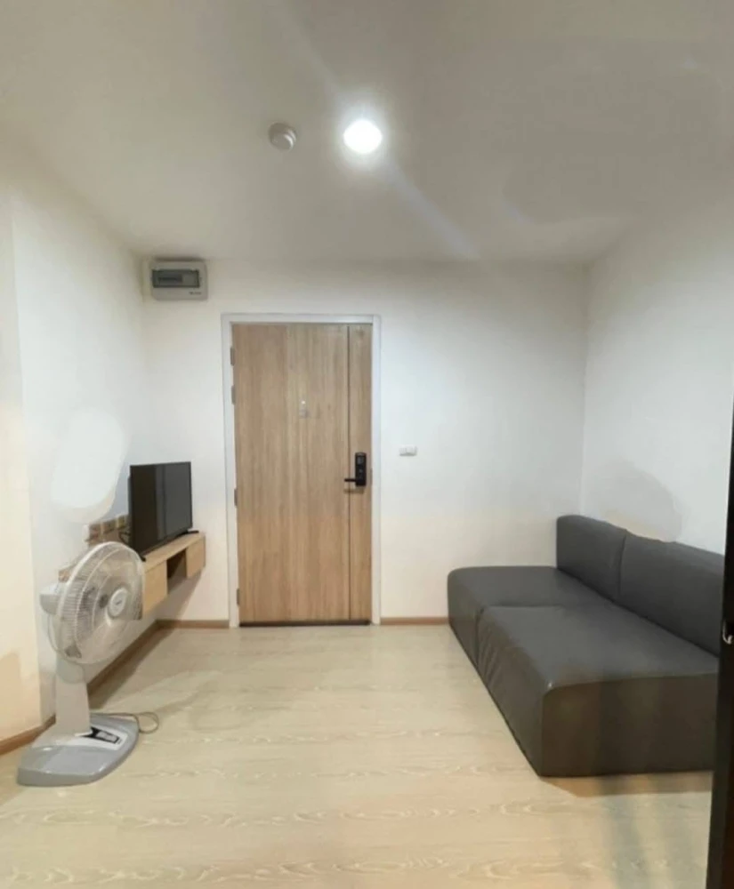 Selling THE EXCEL Khukhot, Building C, 2nd floor, fully furnished. Book now, don't hesitate!