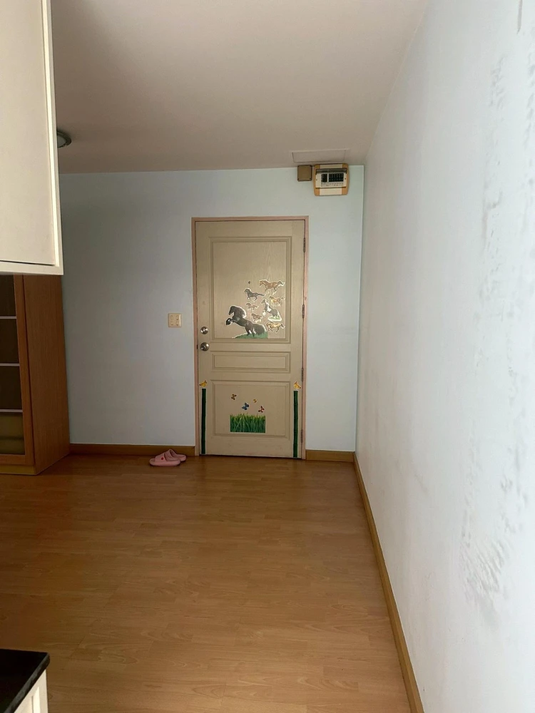 For sale: The Fifth Avenue Ratchada-Wongsawang, 5th floor, nice room, fully furnished, buy now, urgent!