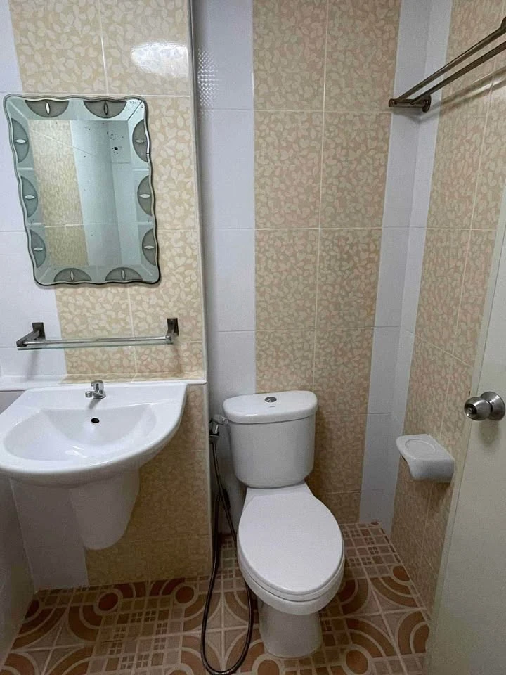 For sale: The Great Condo Petchkasem 48, a nice room, good location, comes with complete facilities. Reserve now!