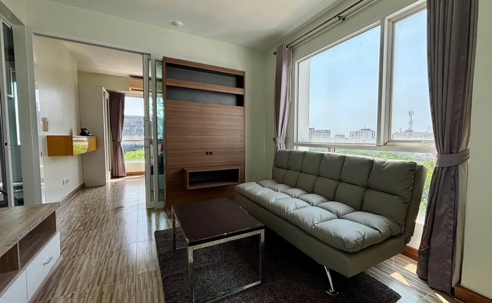 For Sale: The IDOL Condominium Bangsaen – 1 bedroom, 1 bathroom, fully equipped with amenities. Book now!