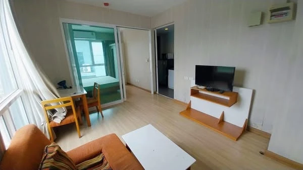 For sale: The IDOL Condominium Bangsean, 4th floor, corner room, fully furnished, ready to move in, reserve now!