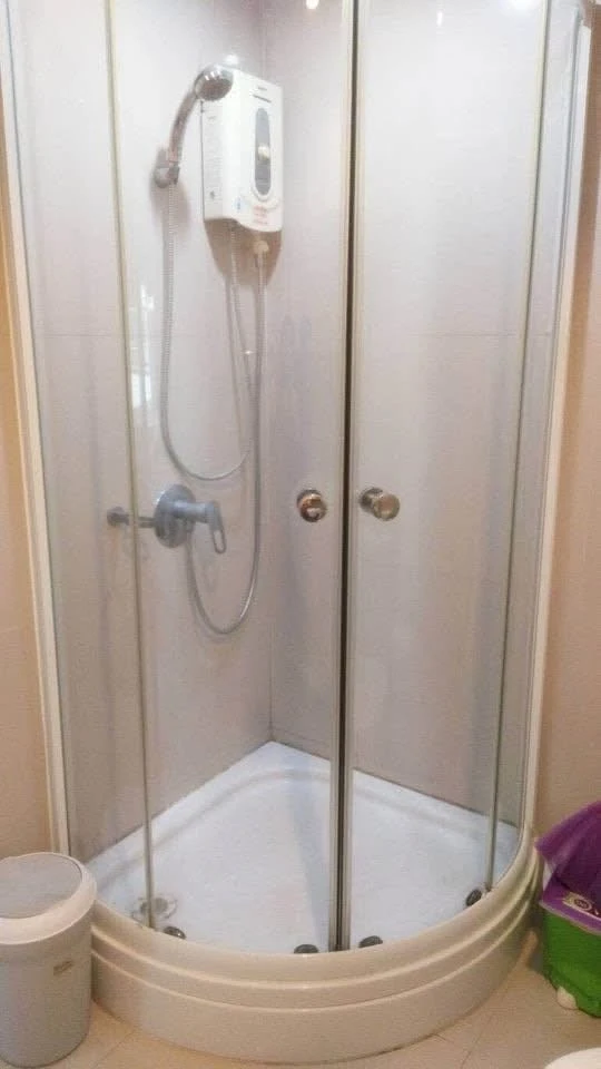 Selling a unit at The Inspire Place ABAC. East-facing (no afternoon sun), the room stays cool all day. Don't miss out on this great deal! Book now!