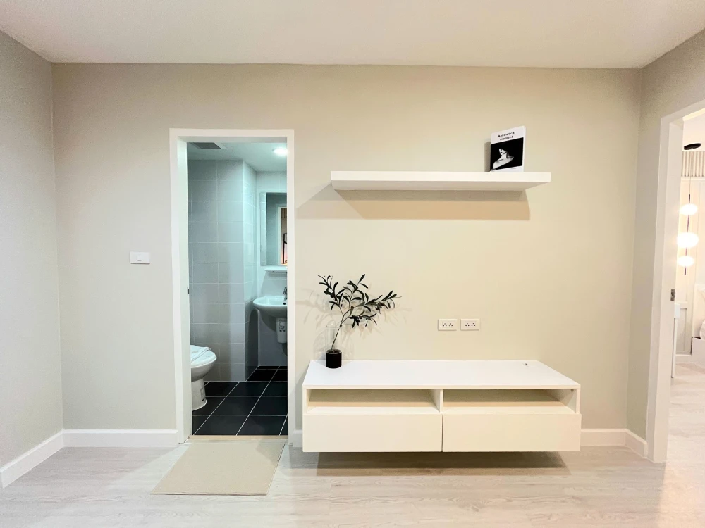 For sale the kith plus Nawamin, good atmosphere, private, has a quiet garden, relaxing, with furniture, ready to move in