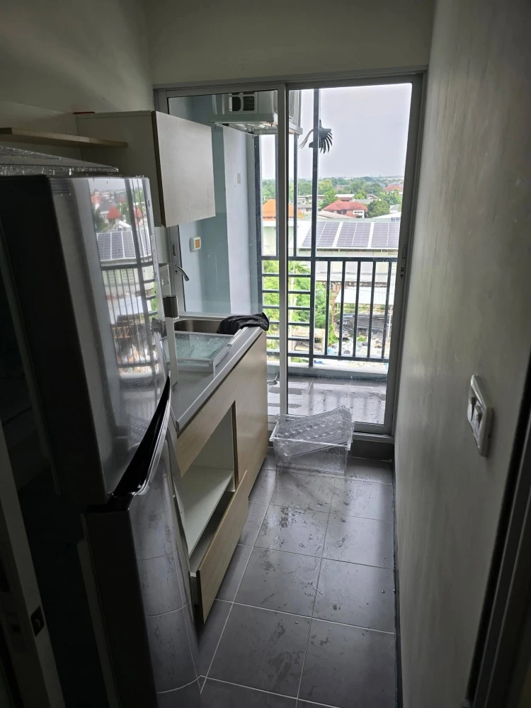Selling The Kith Plus Phahonyothin Khukot, 1 bedroom, 1 bathroom. Fully furnished. Don't miss out!