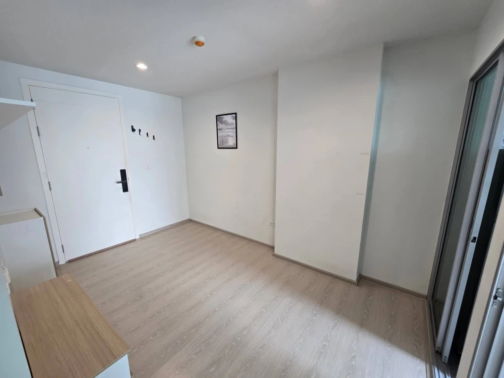 Selling The Kith Plus Phahonyothin Khukot, 1 bedroom, 1 bathroom. Fully furnished. Don't miss out!