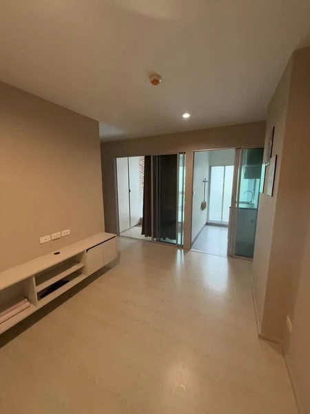 For sale: The Kith Plus Phahonyothin Khukot, 3rd floor, partitioned room, fully furnished, reserve now.
