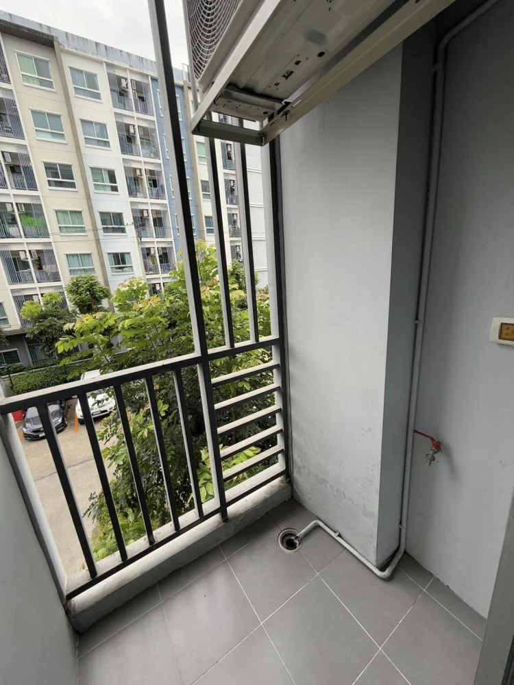 For sale: The Kith Plus Phahonyothin Khukot, 3rd floor, partitioned room, fully furnished, reserve now.